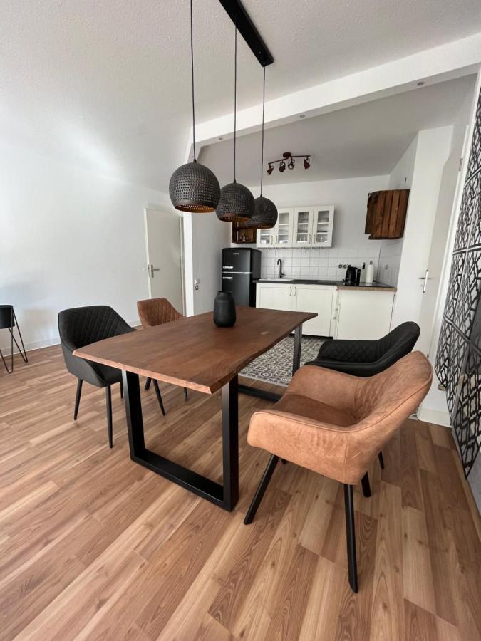 Ferienwohnung Schöne, neu sanierte Unterkunft in belebter Region Leipzig Exterior foto