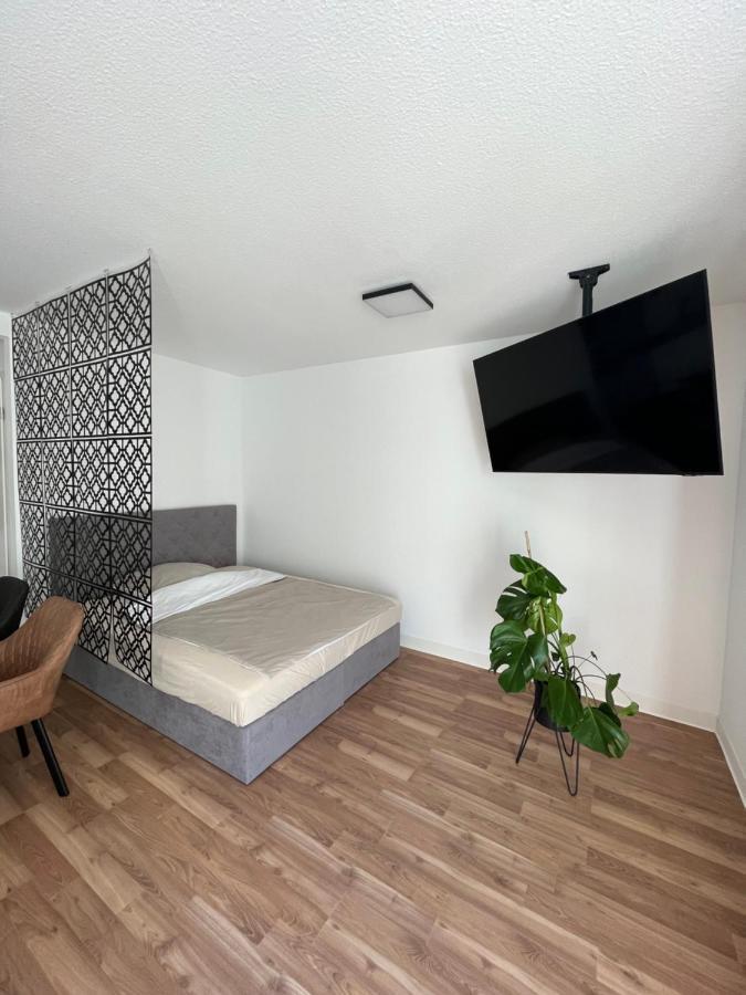 Ferienwohnung Schöne, neu sanierte Unterkunft in belebter Region Leipzig Exterior foto