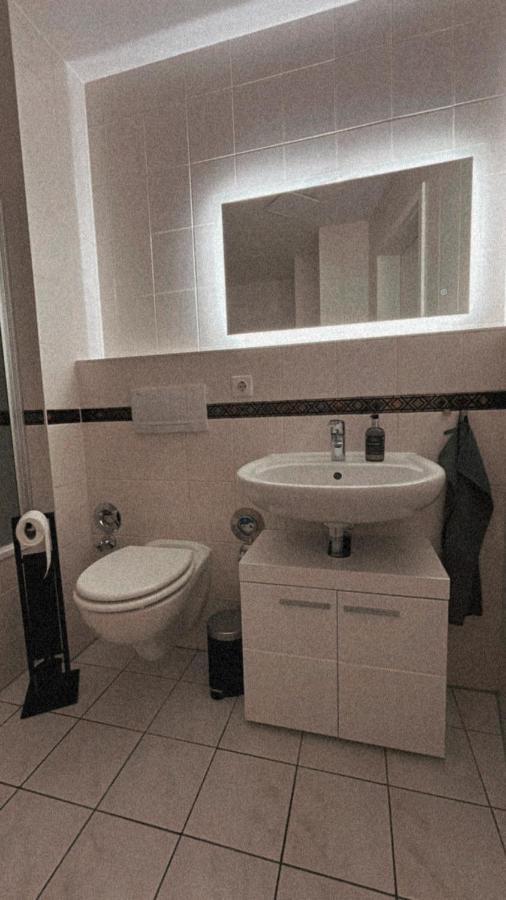 Ferienwohnung Schöne, neu sanierte Unterkunft in belebter Region Leipzig Exterior foto